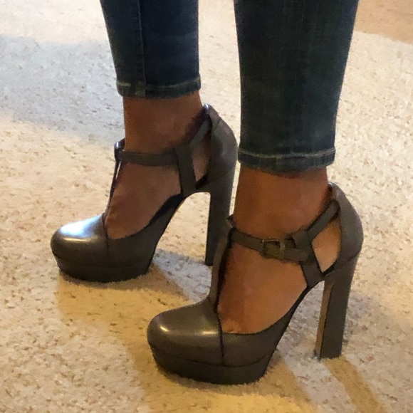 MRKT. Shoes - 😍 MRKT. sky high heels